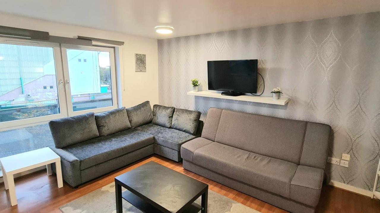 Lovely 3 Bedroom Apartment - Free Parking Эдинбург Экстерьер фото