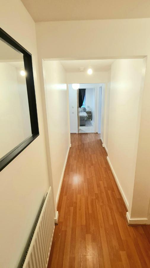 Lovely 3 Bedroom Apartment - Free Parking Эдинбург Экстерьер фото